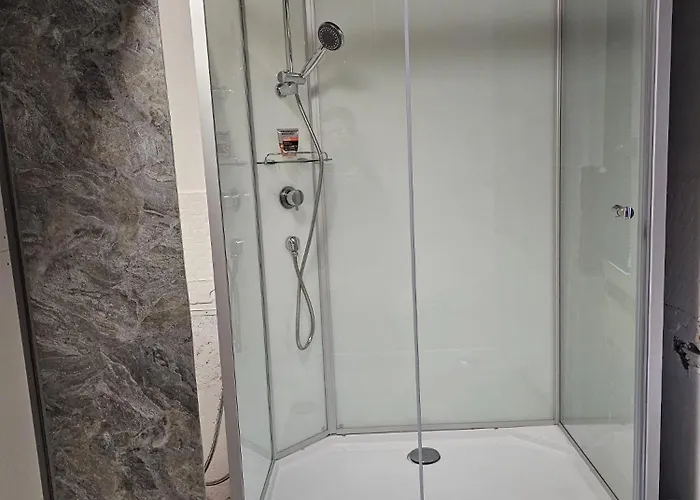 Han/Misafirhane -venus- Mit Gemeinsamer Kueche Und Bad In Der Altstadt Chur