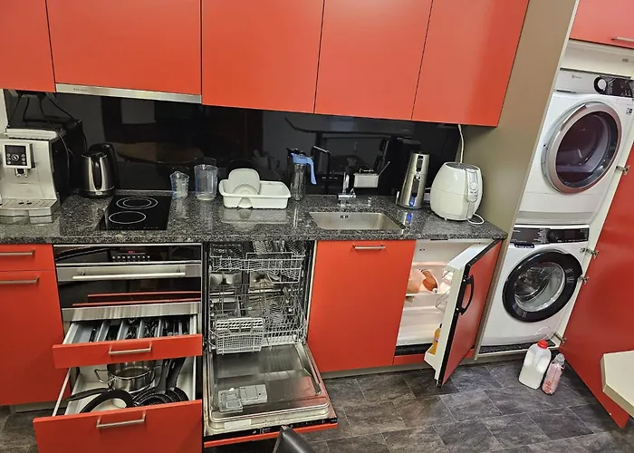 -venus- Mit Gemeinsamer Kueche Und Bad In Der Altstadt Estalagem *